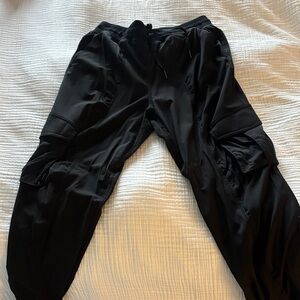Lululemon Dance Studio Relaxed-Fit
Mid-Rise Cargo Jogger